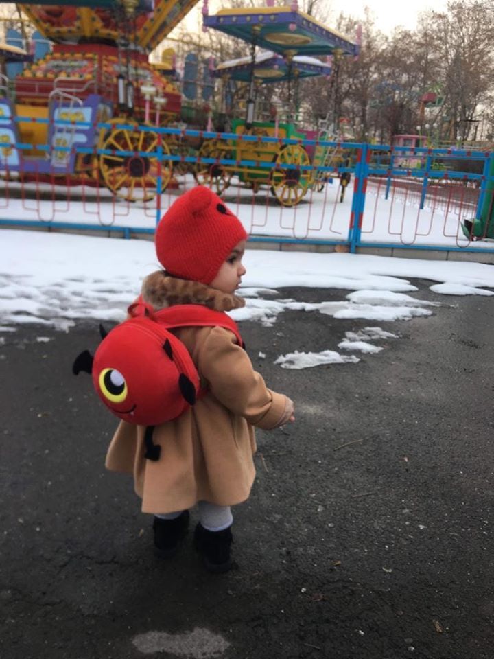 Б***о